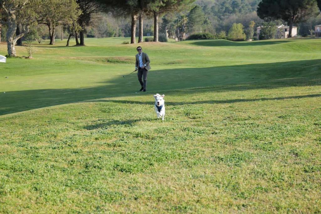 Charmantes Haus Im Golf Club Saint Tropez Εξωτερικό φωτογραφία