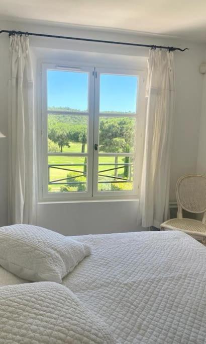 Charmantes Haus Im Golf Club Saint Tropez Εξωτερικό φωτογραφία