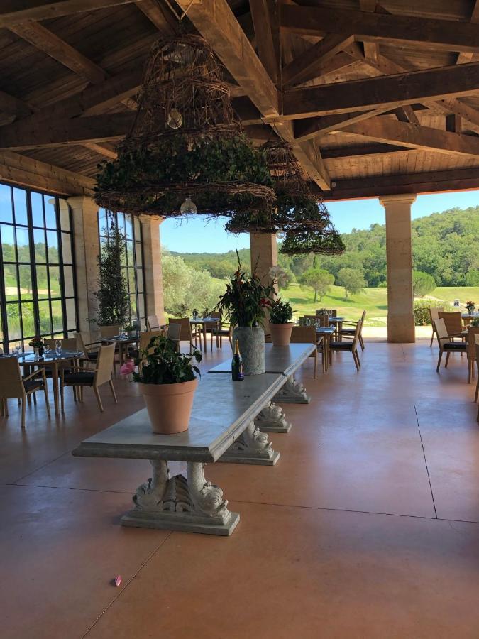 Charmantes Haus Im Golf Club Saint Tropez Εξωτερικό φωτογραφία