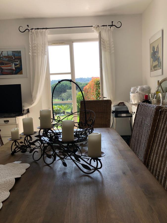 Charmantes Haus Im Golf Club Saint Tropez Εξωτερικό φωτογραφία