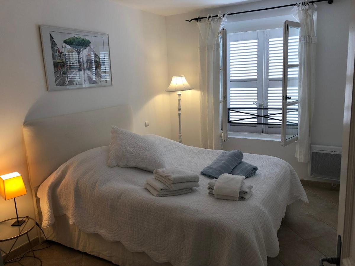 Charmantes Haus Im Golf Club Saint Tropez Εξωτερικό φωτογραφία