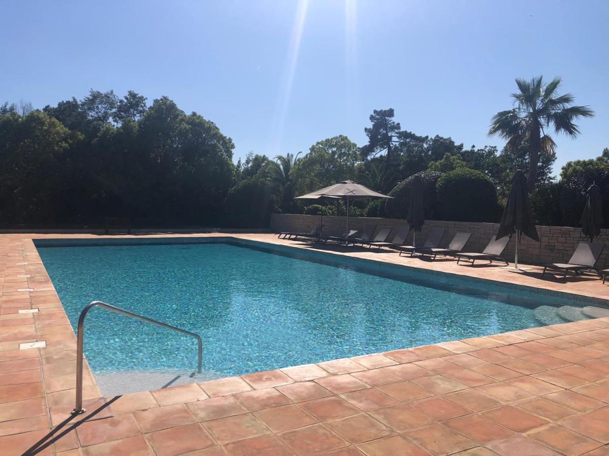 Charmantes Haus Im Golf Club Saint Tropez Εξωτερικό φωτογραφία