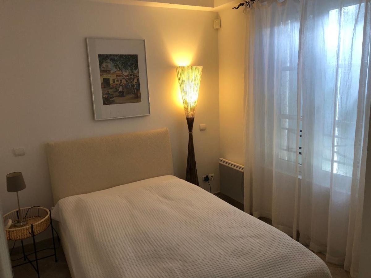 Charmantes Haus Im Golf Club Saint Tropez Εξωτερικό φωτογραφία