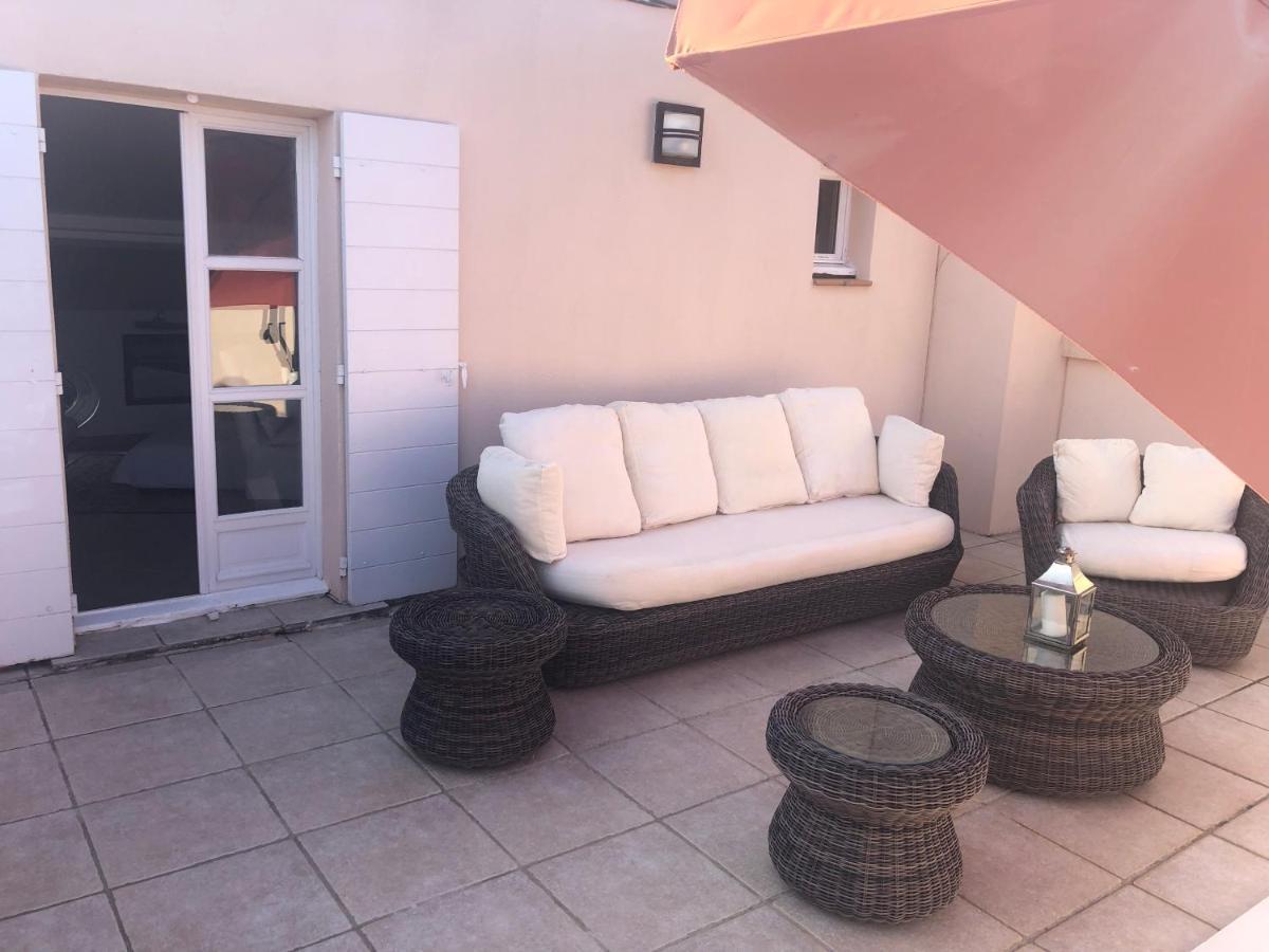 Charmantes Haus Im Golf Club Saint Tropez Εξωτερικό φωτογραφία